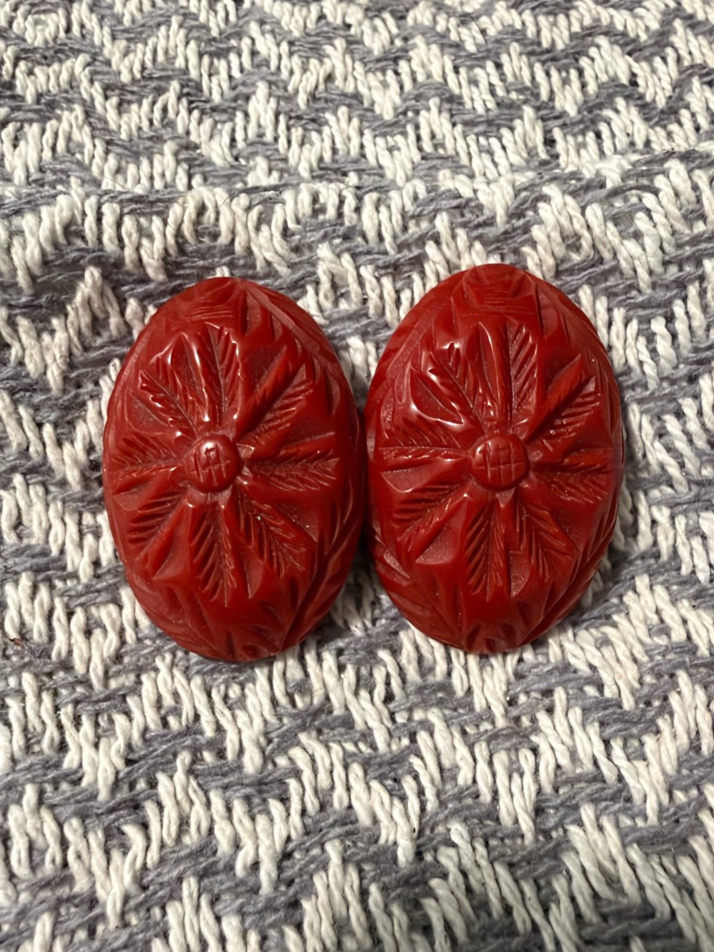 Vintage Red Carved Floral Oval Clip On Statement Earrings
